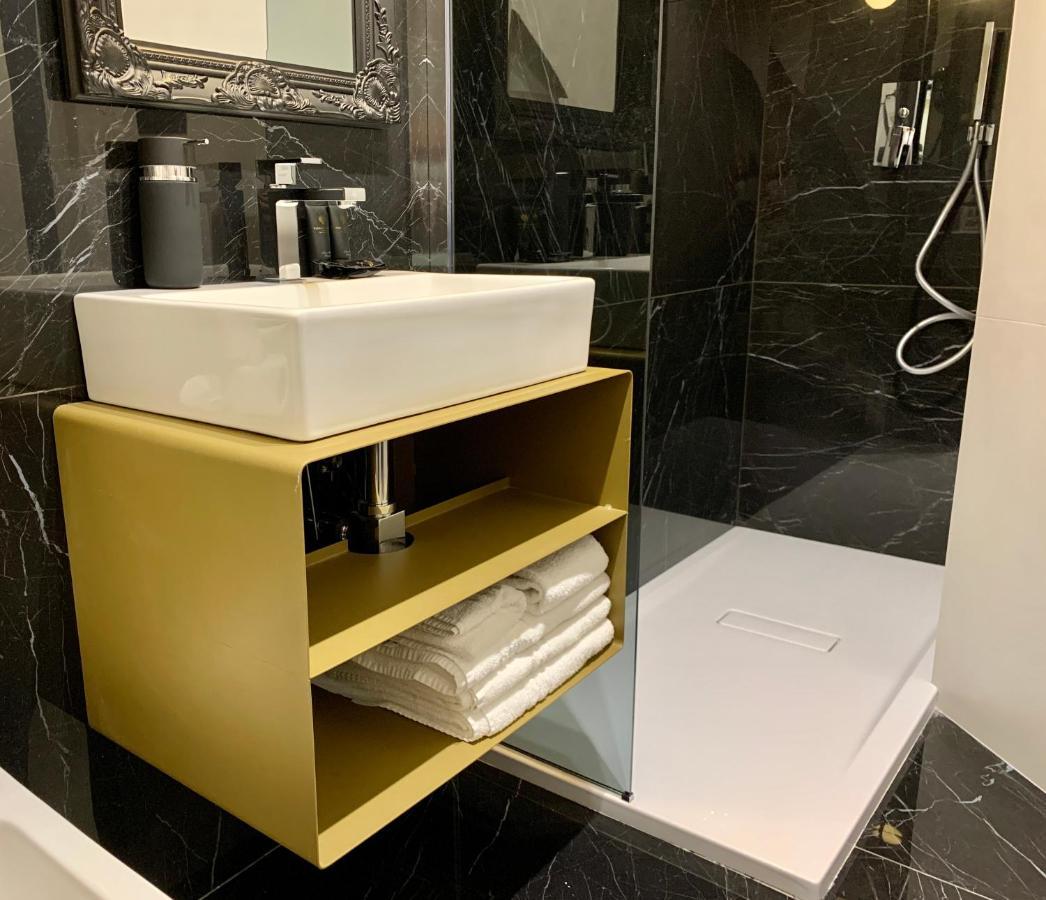 Toledo Boutique Rooms Naples Luaran gambar
