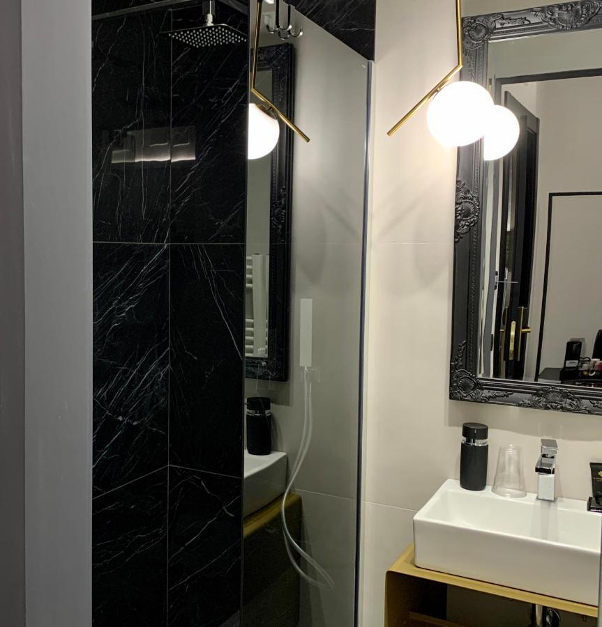 Toledo Boutique Rooms Naples Luaran gambar